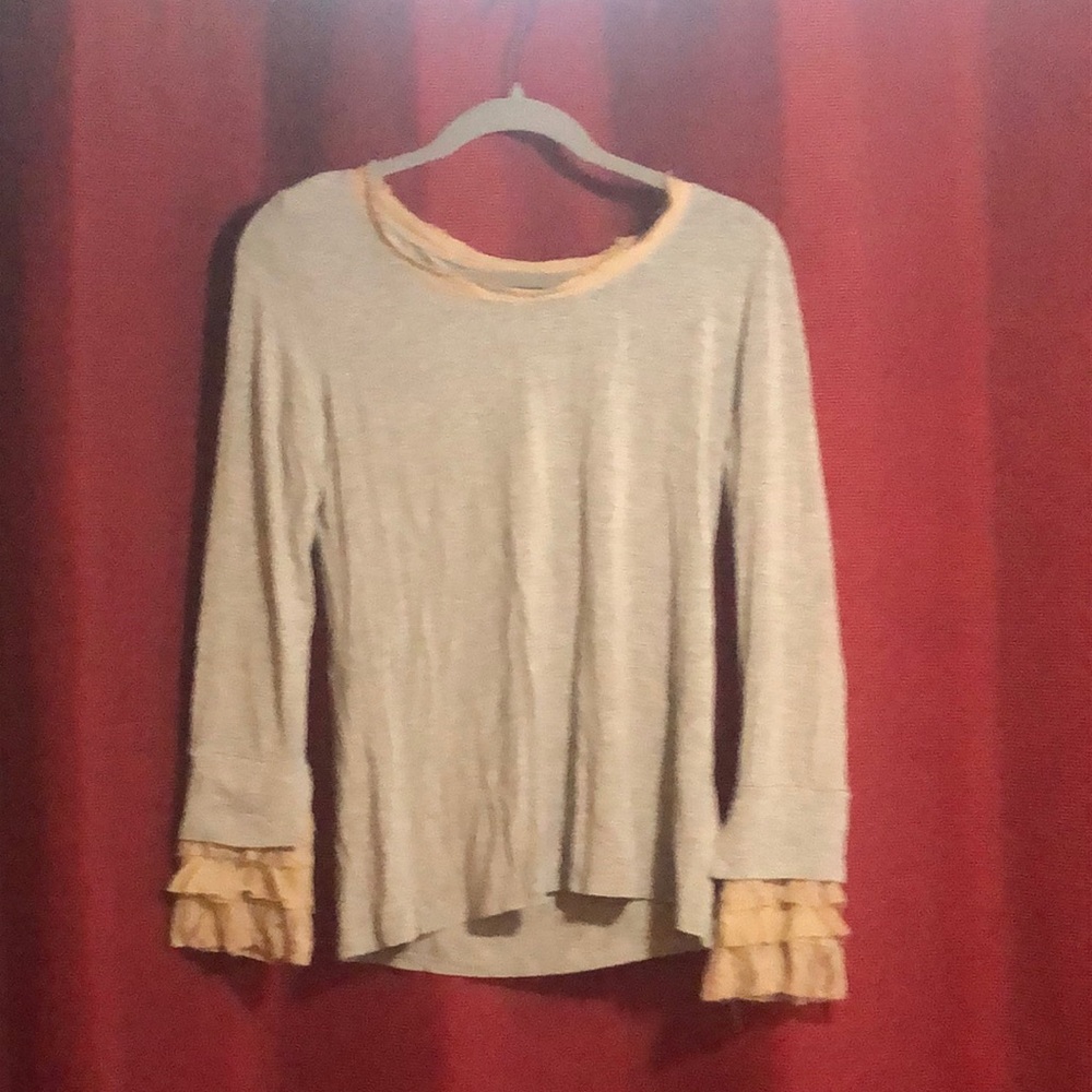 Soft Surroundings Grey Long Sleeved Shirt with Cream Lace on Sleeves and Neck